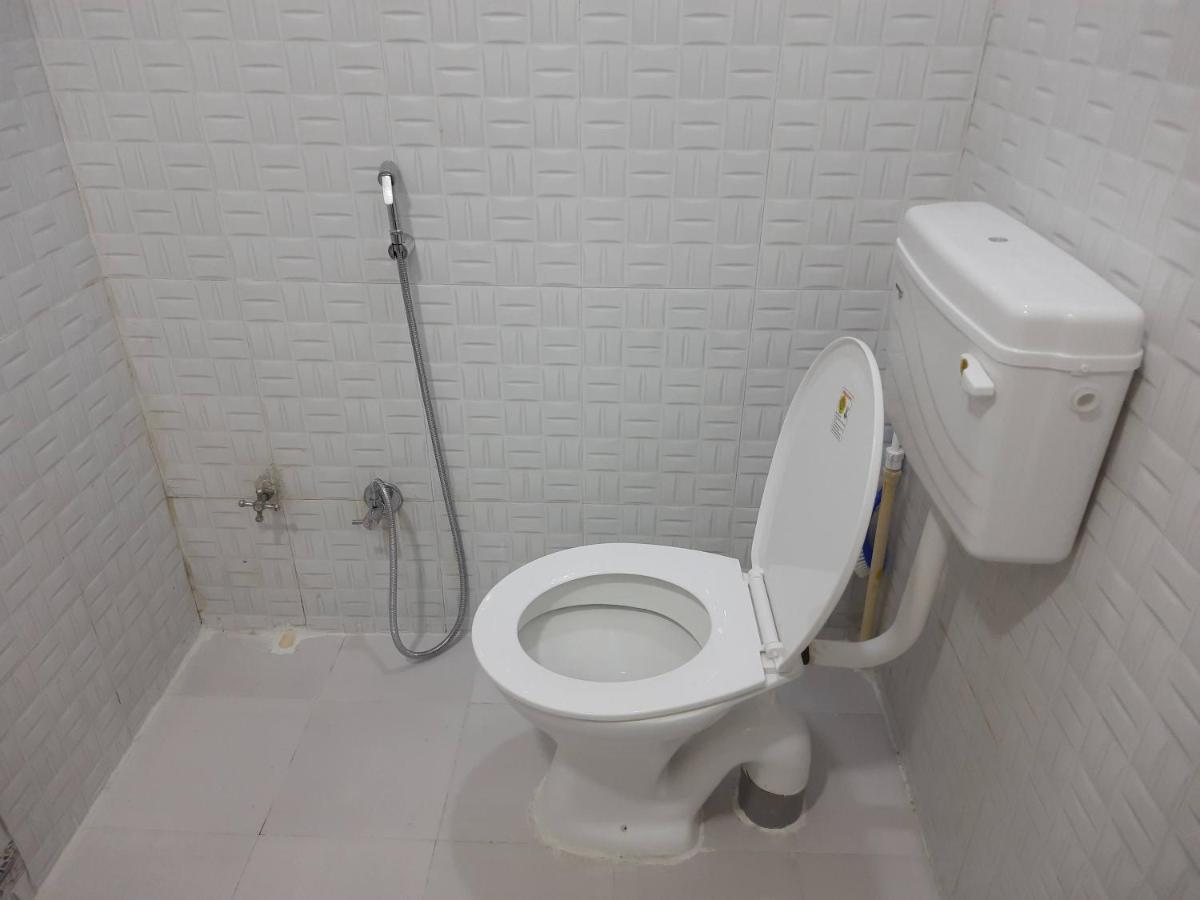 Saar Homestay Ujjain Eksteriør billede